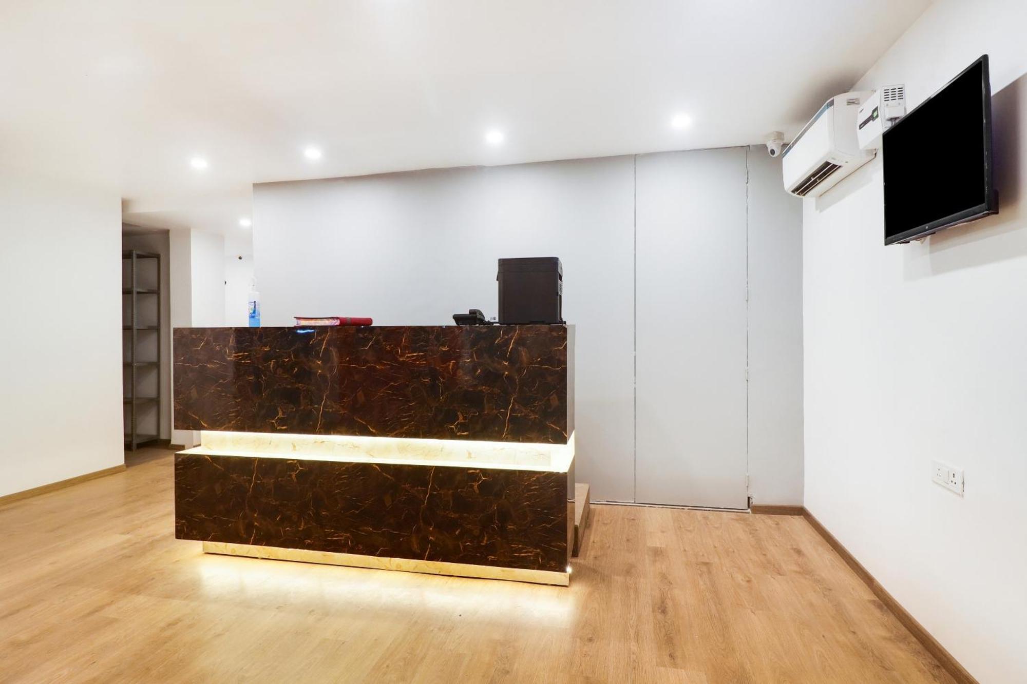 Townhouse Townhouse Clark Inn Patna  Dış mekan fotoğraf