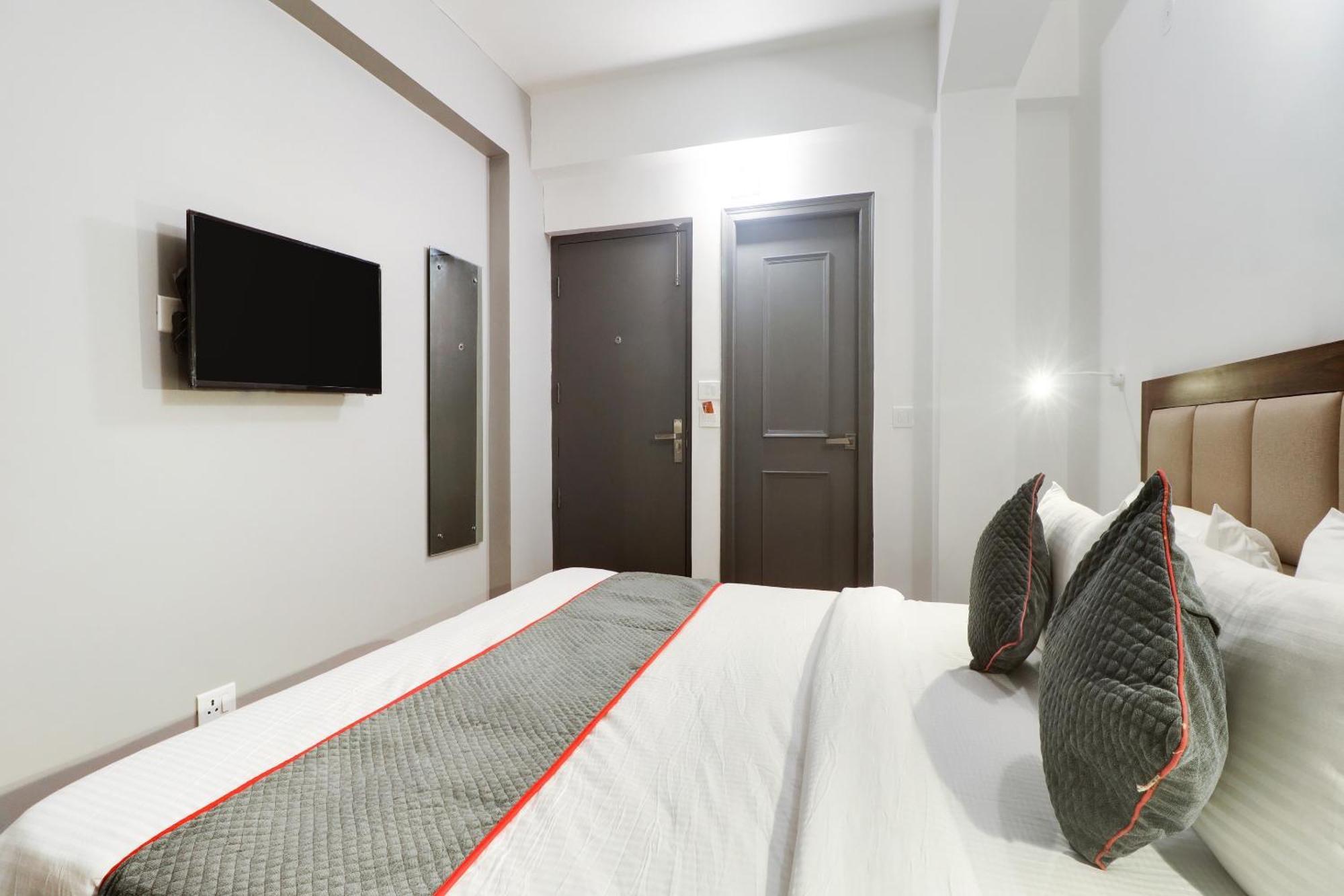 Townhouse Townhouse Clark Inn Patna  Dış mekan fotoğraf