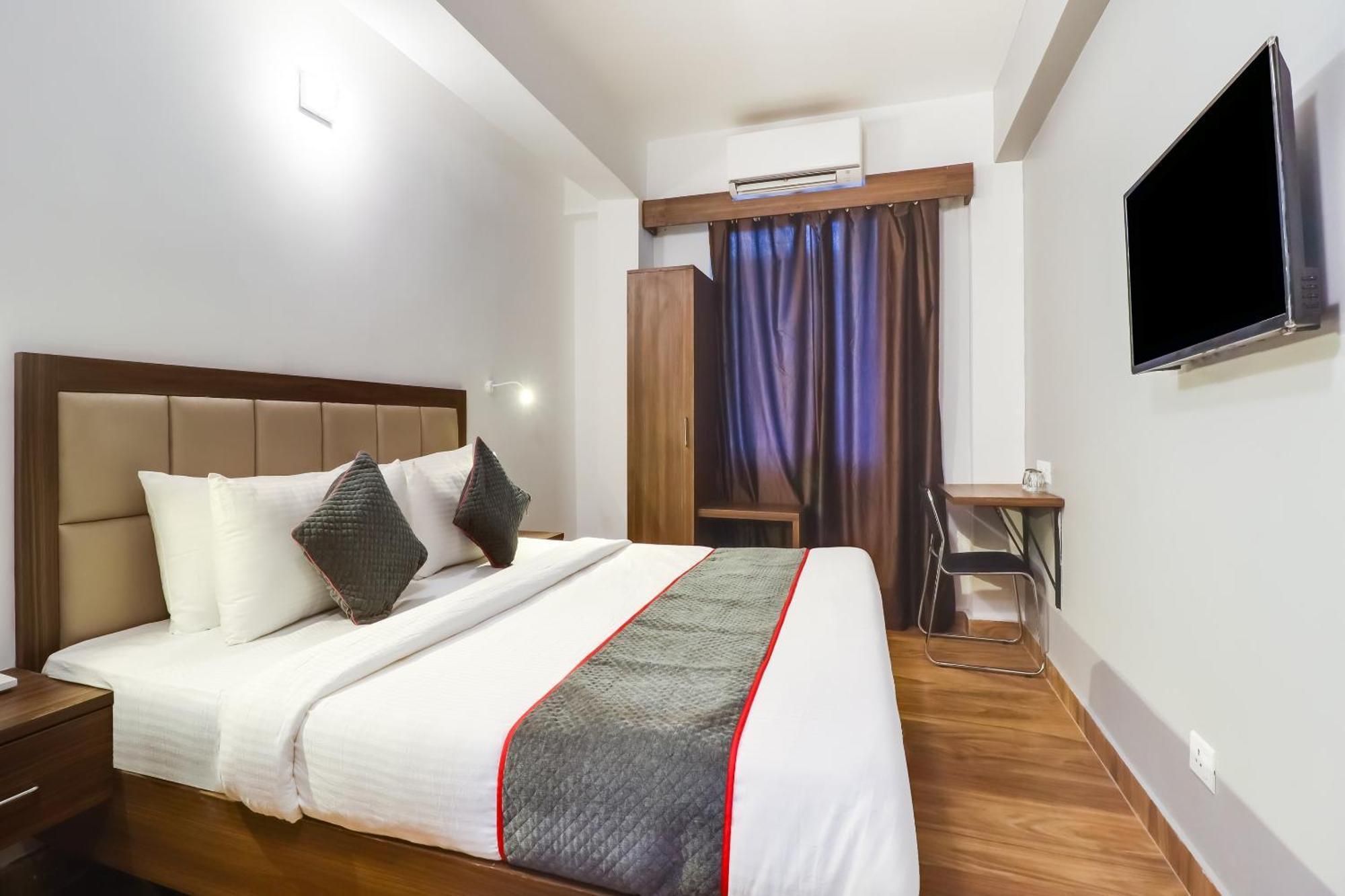 Townhouse Townhouse Clark Inn Patna  Dış mekan fotoğraf