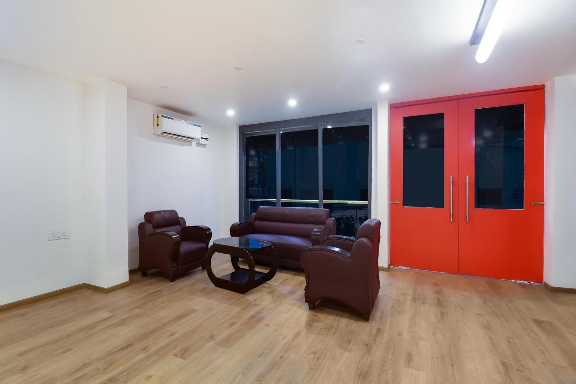 Townhouse Townhouse Clark Inn Patna  Dış mekan fotoğraf